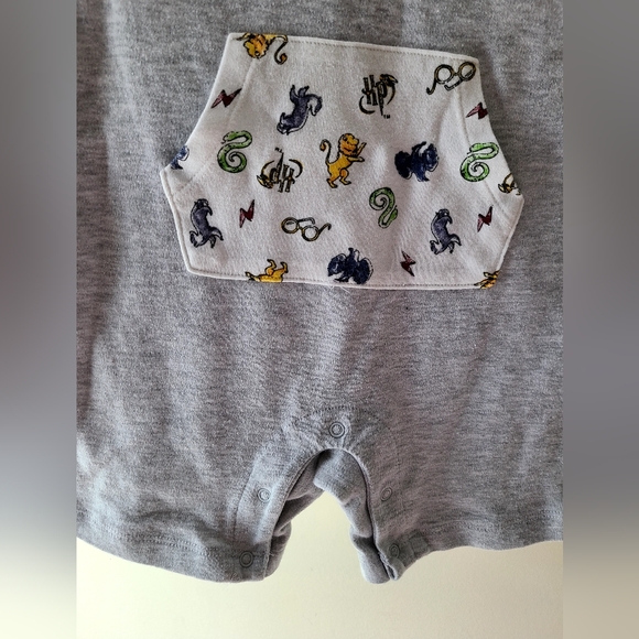 🧡🧡🧡4 for $20🧡🧡🧡Harry Potter romper⚡️🩶 - Picture 2 of 5